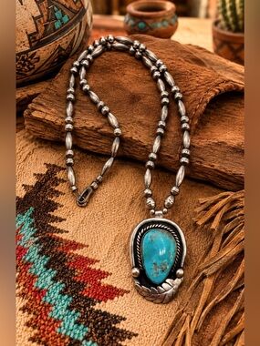 Navajo Native American Sterling Silver Turquoise Bench Bead Beaded Necklace